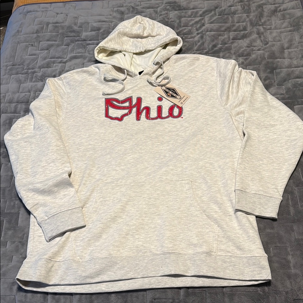 Ohio Graphic Hoodie in Cream